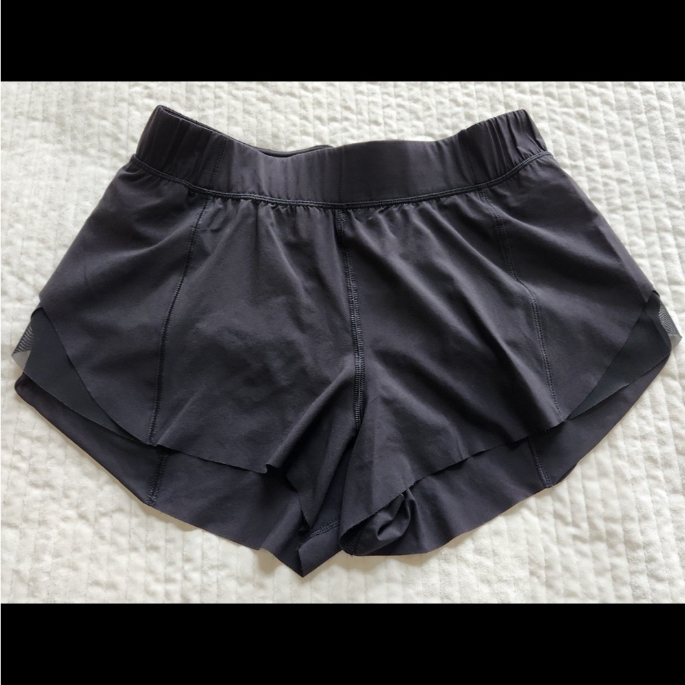 Lululemon Home Stretch Shorts size 4